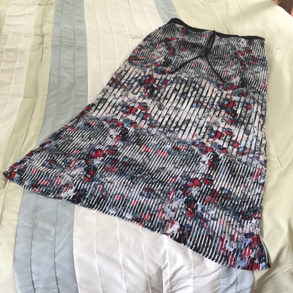 Mixed print skirt. Light breezey fabric..